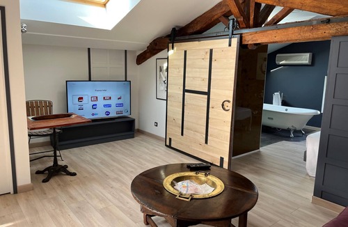 Mirepoix Bed & Breakfast | La Maison des Consuls