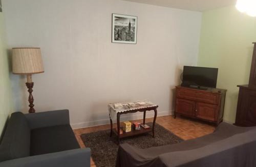 Meyrals House | La Maison des Coteaux