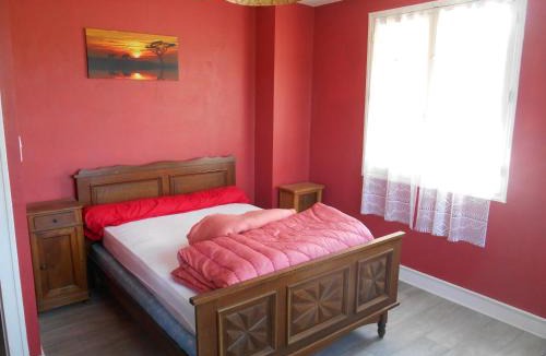 Meyrals House | La Maison des Coteaux