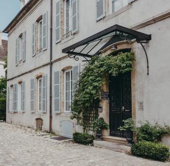Beaune City Centre Apartment | La Maison des Courtines