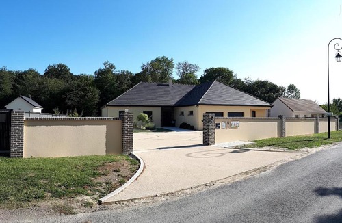 Cierrey Bed & Breakfast | La Maison des Douces' Eure