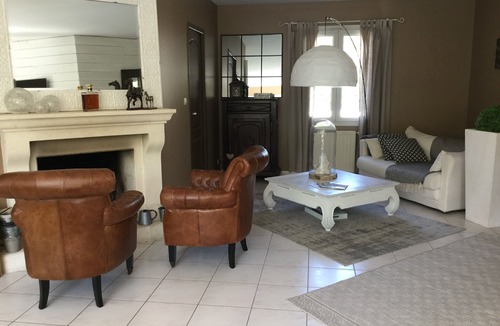 Puymoyen Bed & Breakfast | La Maison des Eaux Claires