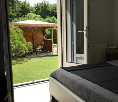 Puymoyen Bed & Breakfast | La Maison des Eaux Claires