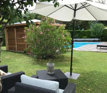Puymoyen Bed & Breakfast | La Maison des Eaux Claires