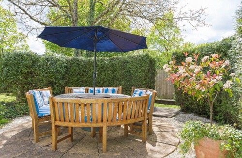 Courcerac Villa | La Maison Des Fleurs