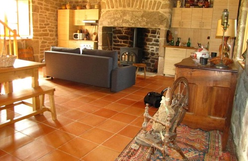 Chaumeil House | la maison des Florentins