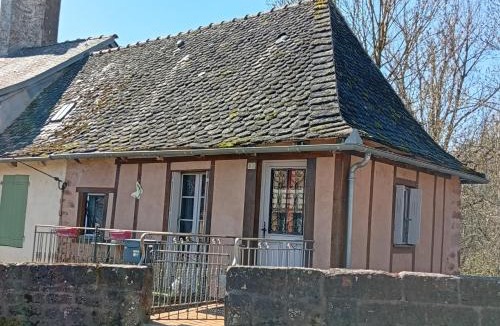 Clairvaux-d'Aveyron House | La maison des vignes