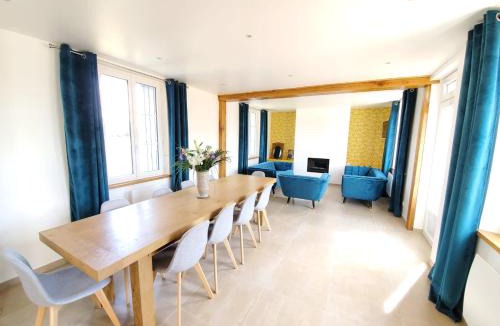 Les Jonquerets-de-Livet House | La Maison des Jonquerets