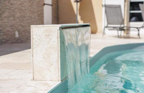 Saint-Pierre-de-Bat Villa | La maison des vignes