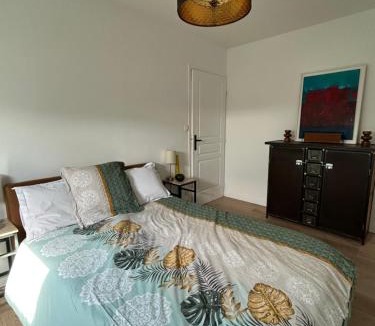 Cappelle-Brouck House | La maison des hirondelles