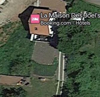 Schorbach House | La Maison des Joel's