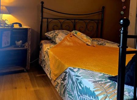 Crouzilles House | La Maison des Oiseaux