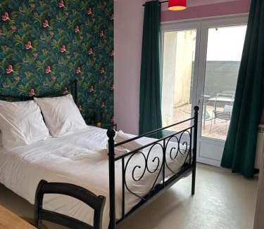 Faremoutiers Apartment | La Maison des Ormes