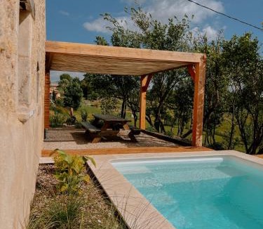 Orban House | La Maison Des Pierres Blondes