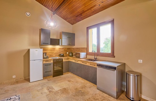 Casteljaloux House | La Maison des Pins - climatisée avec piscine