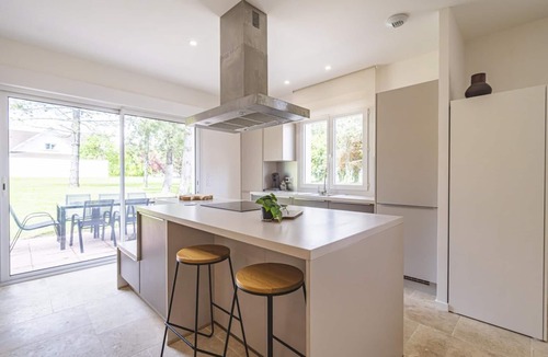 Athis House | La Maison des Roses - ATHIS