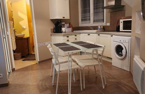 Le Hameau House | La Maison des Schtroumpfs