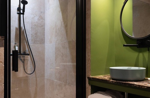 Cucuron House | La Maison des Seigneurs