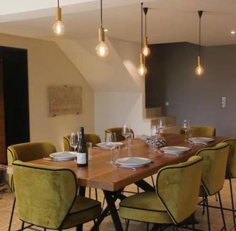 Volnay House | La Maison Des Vignes *