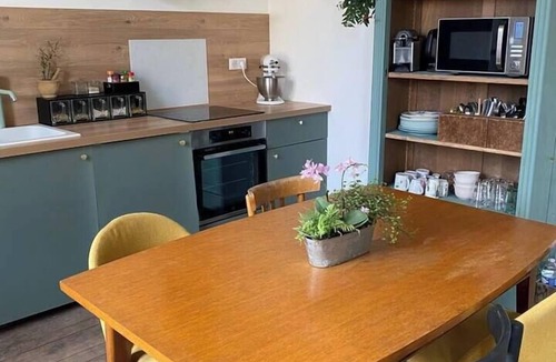 Chevincourt House | La maison des voyageurs