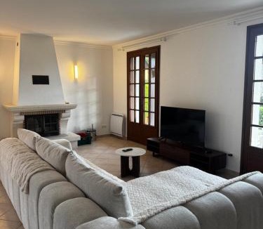 Chatillon-sur-Seine House | La Maison Douce