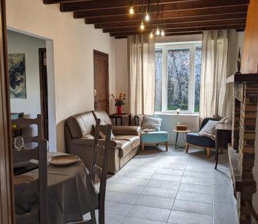 Crasville House | La maison du bas