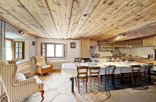 Orsieres Ski Chalet | La Maison du Bassin - Grand St Bernard - Orsières