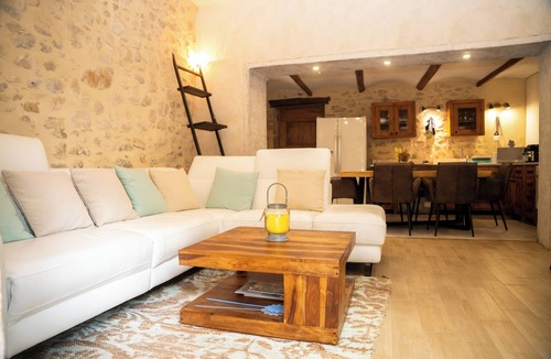 Euzet-les-Bains House | LA Maison DU Belvedere