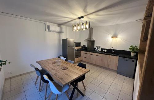 Cande-sur-Beuvron House | La maison du bourg