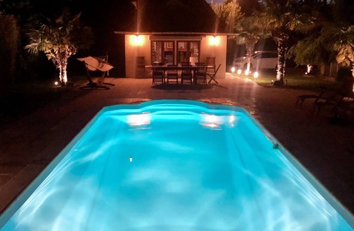 Saint-Maxent Villa | La Maison du Bonheur