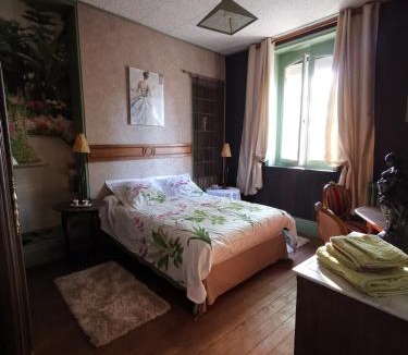 Le Cateau-Cambresis Bed & Breakfast | La maison du bonheur