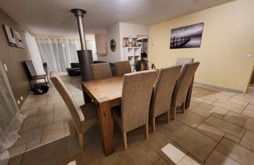 Le Hameau House | La Maison du Bonheur