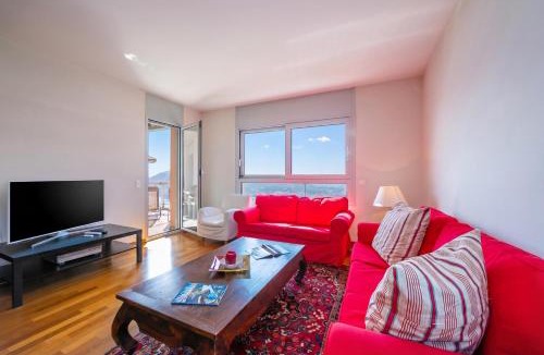 Aldesago Apartment | La Maison du Bonheur - Happy Rentals
