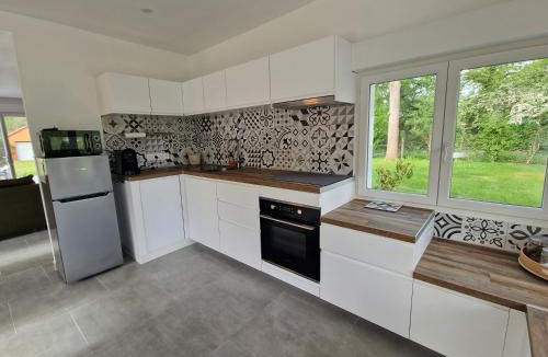 Moisson Apartment | La maison du bord de seine