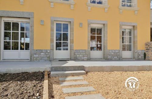 Louverne House | La Maison du Bourg, 4 personnes