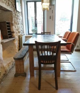 Aigueze House | La maison du brocanteur