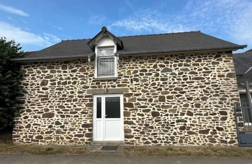 Miniac-Morvan House | La maison du chêne 1