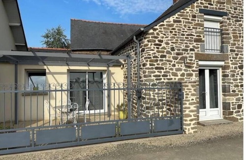 Miniac-Morvan House | La maison du Chêne 2