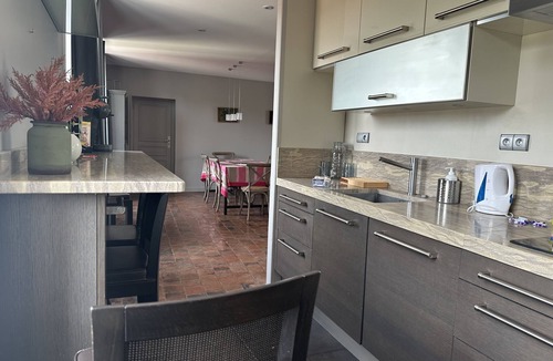 Chablis Cottage | La maison du chablisien (climatisée)