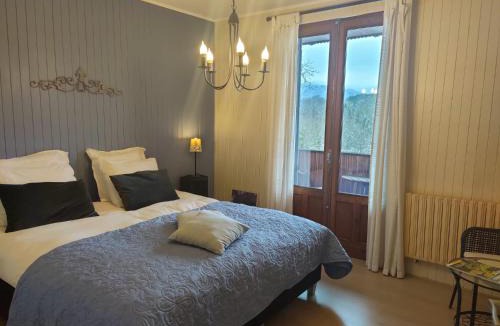 Marat Bed & Breakfast | La Maison du Chevalier - Chambres et tables d'hôtes - Adults Only