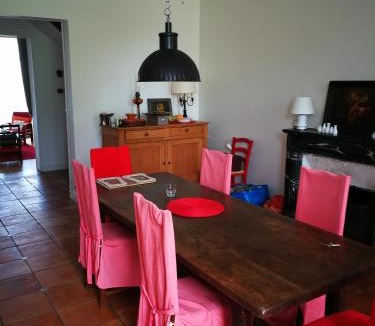 Mortagne-sur-Gironde House | La Maison du Port