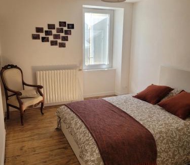 Mondalazac Bed & Breakfast | la maison du grand mas