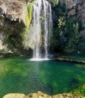 Salles-la-Source Bed & Breakfast | La Maison du Griffoul BB à Salles la Source cascade et terroir