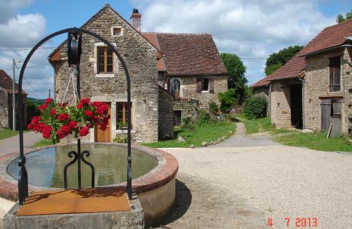 Ecutigny House | La maison du Gué