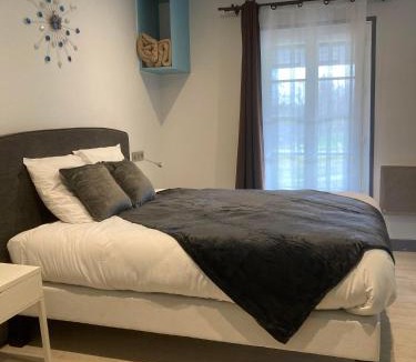 Thionne Hotel | La Maison du Lac