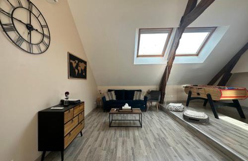 La Forestiere House | La Maison du Moulin à Vent