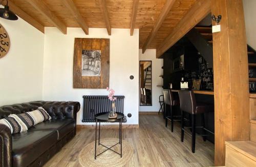 Auvers-sur-Oise Bed & Breakfast | La Maison du Pere Pilon avec petit dejeuner