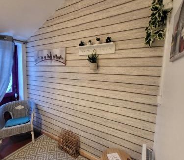 Greez-sur-Roc House | La maison du Perrin