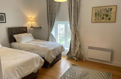 Aumagne House | La Maison du Petit Jacques - Mirabelle Cottage