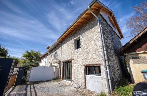 Saint-Nazaire-les-Eymes Apartment | La Maison du Pic Vert Skiing and comfort